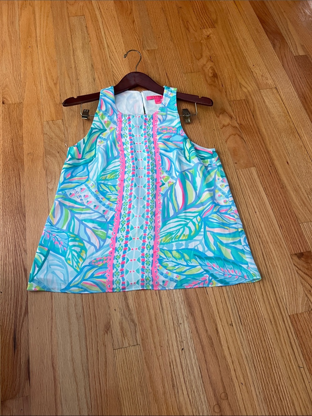 ' Tropical Print Sleeveless Tank Top in Aqua & Pink